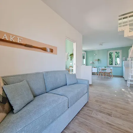 아파트 Ama Homes - Balcony Lakeview 벨라지오