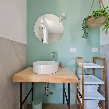 아파트 Ama Homes - Balcony Lakeview 벨라지오