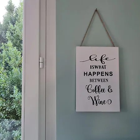 Ama Homes - Balcony Lakeview