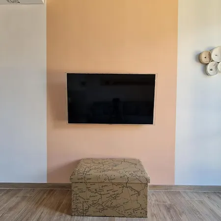 Ama Homes - Balcony Lakeview 아파트 벨라지오