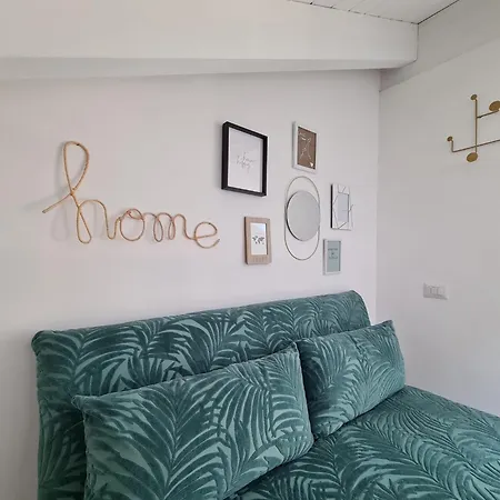 Апартаменты Ama Homes - Balcony Lakeview Белладжо