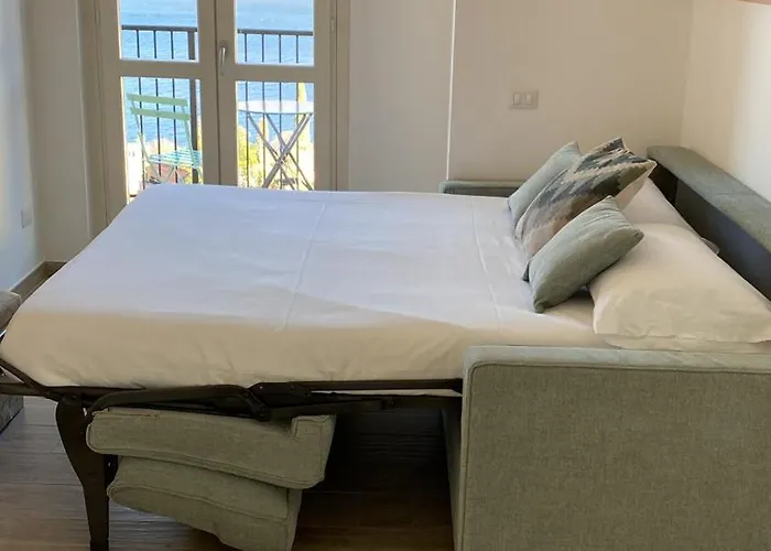 Ama Homes - Balcony Lakeview דירה בלאג'יו