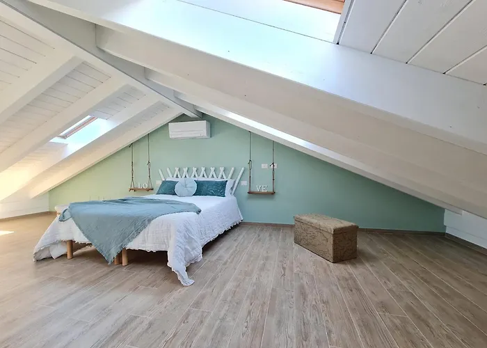 Ama Homes - Balcony Lakeview דירה בלאג'יו