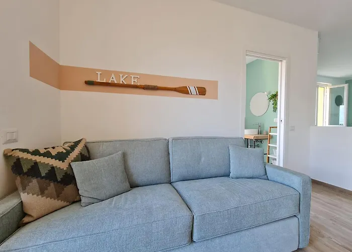 Ama Homes - Balcony Lakeview בלאג'יו