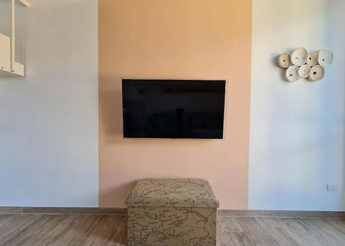 Ama Homes - Balcony Lakeview דירה בלאג'יו