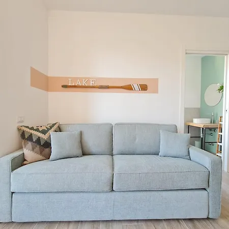 Ama Homes - Balcony Lakeview Apartmán *