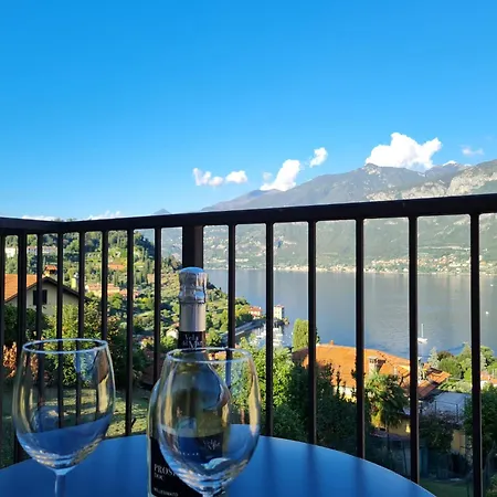 Ama Homes - Balcony Lakeview Apartmán